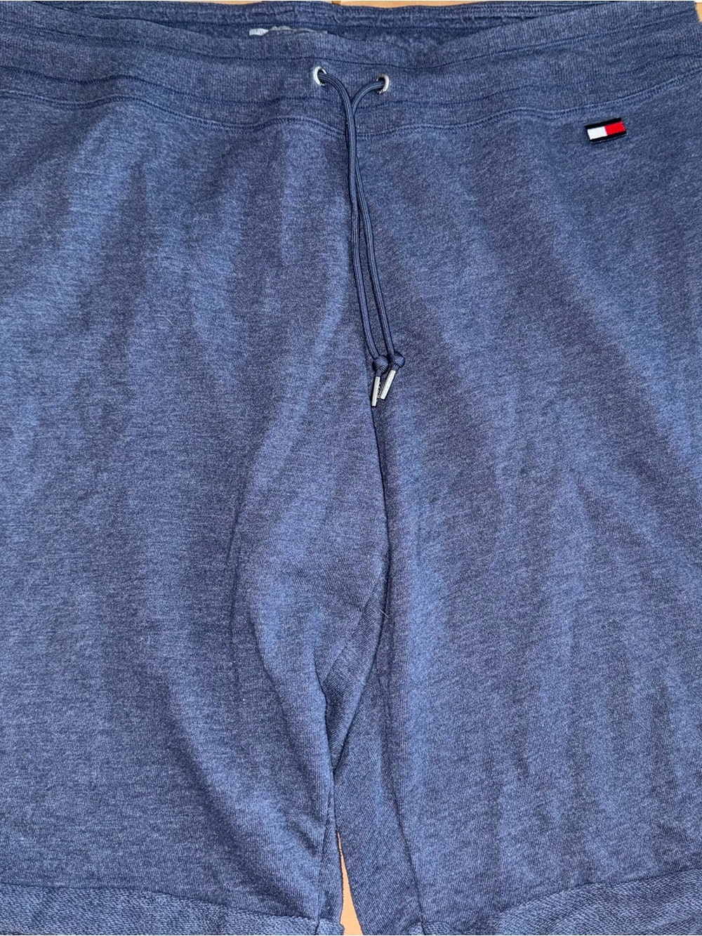Tommy Hilfiger Navy Drawstring Sweatshorts men’s XXL 2X A27
